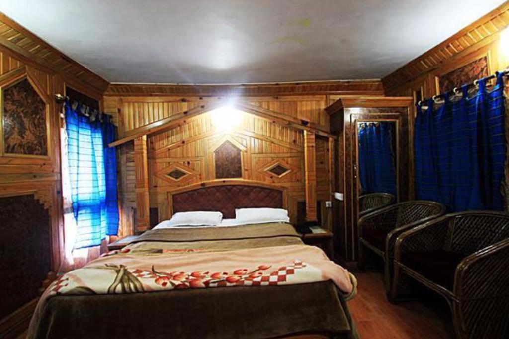 Hotel New Bharat Bhīm Tāl Exterior foto